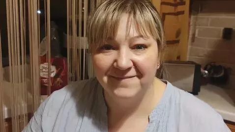 AI Video from prompt: Bring this photo to