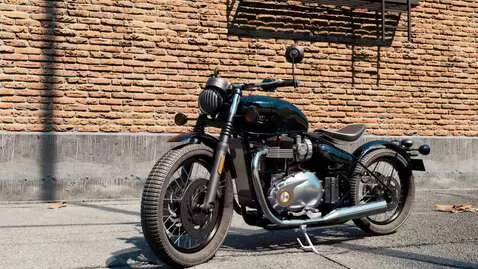 AI Video from prompt: Slow cinematic camera movement forward and sligh