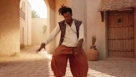 AI Video from prompt: Epshtai dancing