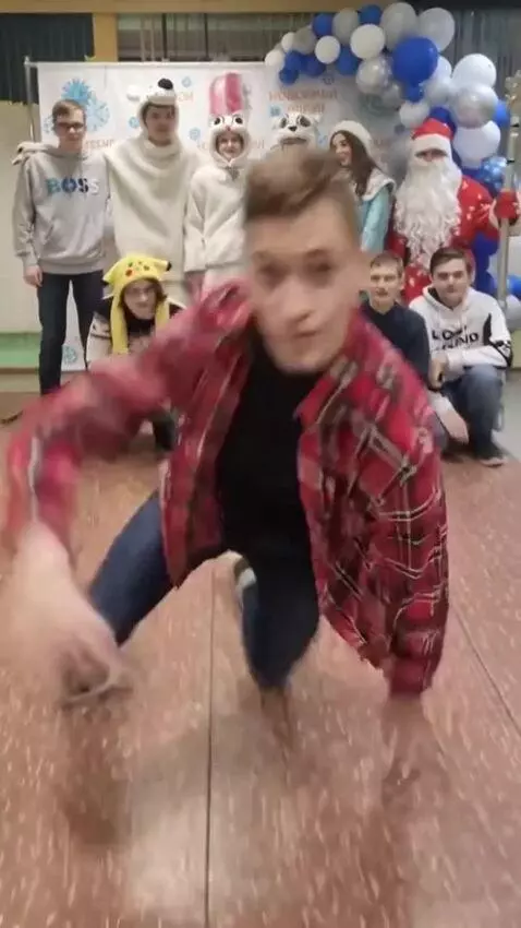 AI Video from prompt: The guy at the bottom of the photo in the plaid 