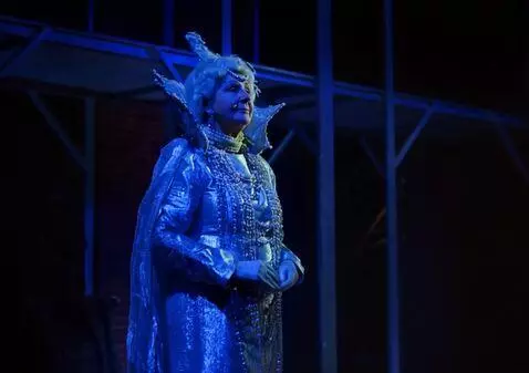 MiniMax Hailuo-02 (pro) video