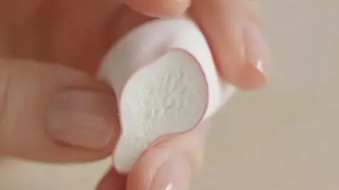 AI Video from prompt: Horizontal 16:9 video, duration 5 seconds, high-