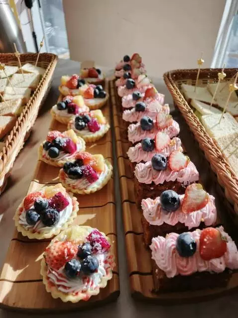 AI Video from prompt: A hyper-realistic transformation scene where a b