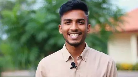 AI Video from prompt: Hi friends i m zain kaloi