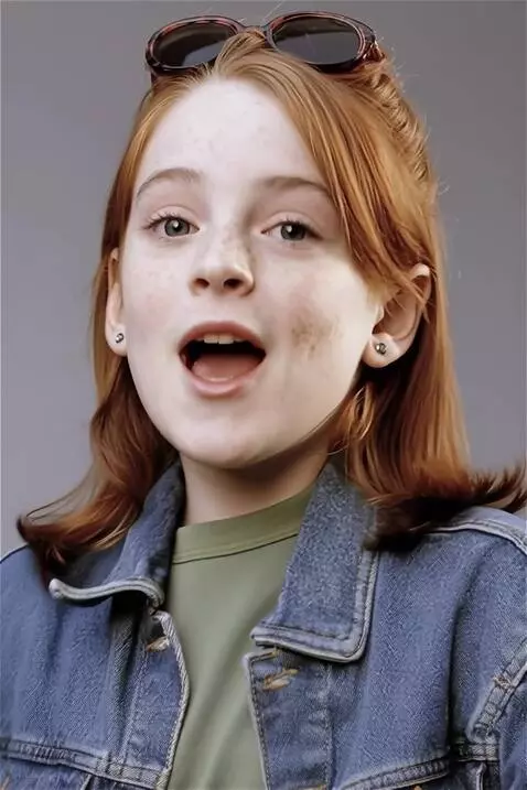 AI Video from prompt: The girl says:"I think that ginger people are th