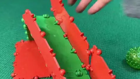 AI Video from prompt: Assemble a slide from the constructor and make t