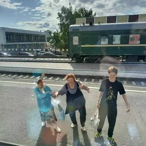 AI Video from prompt: Делают сальто