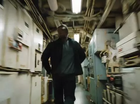 AI Video from prompt: The camera zooms on the front of the man and his