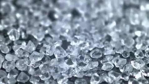 AI Video from prompt: crystals getting cut
