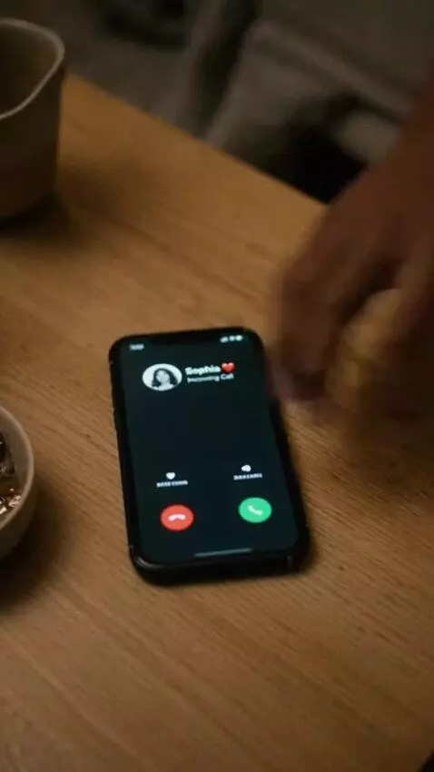 AI Video from prompt: Cinematic 8-second video with synchronized audio