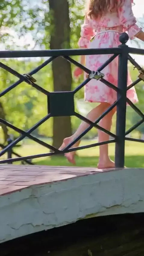 AI Video from prompt: A young girl with curly hair and a cheerful smil