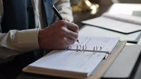 AI Video from prompt: The Evolution of Business Development: From Trad