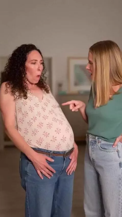AI Video from prompt: Amanda is a slender, petite, beautiful 40-year-o