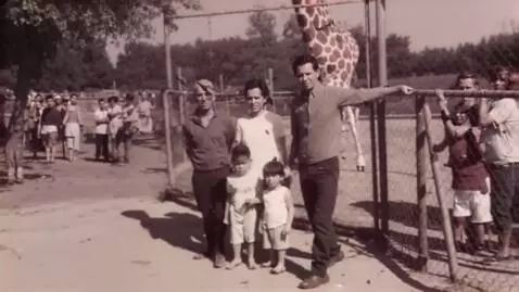 AI Video from prompt: please generate video from this old photo with f