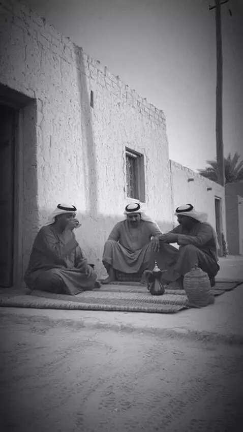 AI Video from prompt: Cinematic video of daily life in old Saudi Arabi
