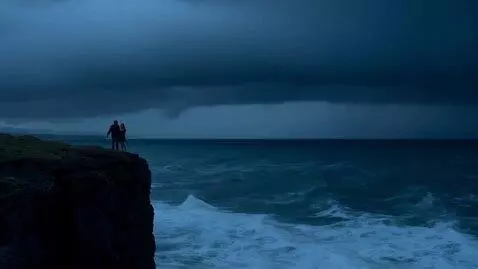AI Video from prompt: @2curiousbesties: A cinematic emotional scene on