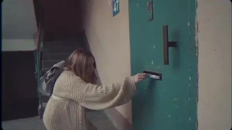 AI Video from prompt: A dramatic episode from science fiction feature 