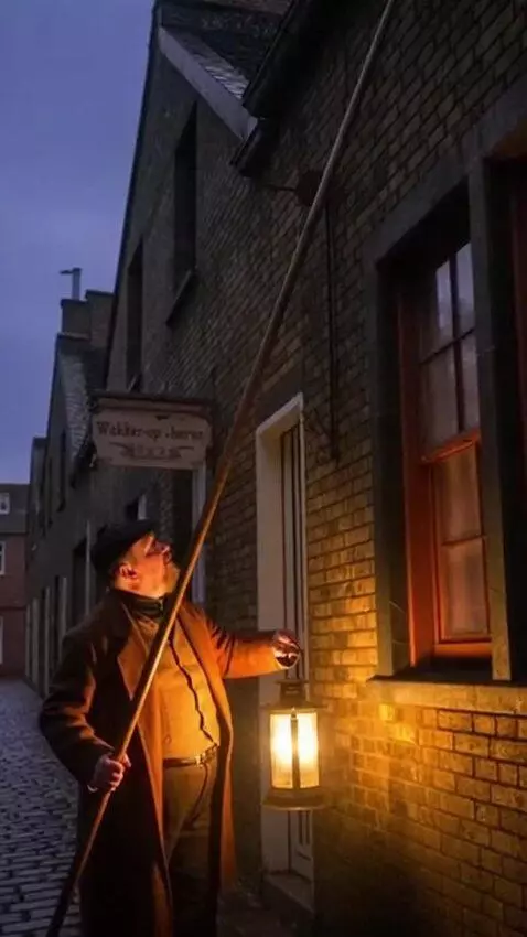 AI Video from prompt: How Did Humans Wake Up Before Alarm Clocks?