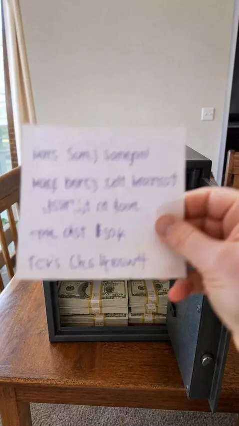 AI Video from prompt: now turn it into a video of a man hand bringing 