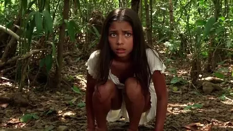 AI Video from prompt: aphmau jungle girl with long hair eyes white bri
