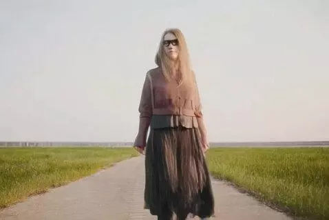 AI Video from prompt: A woman is walking