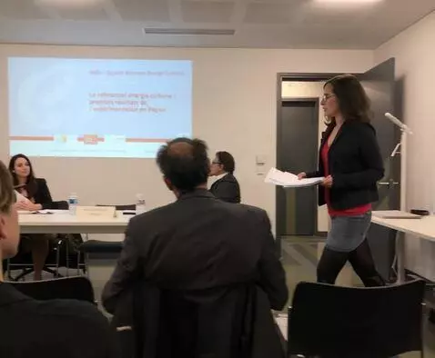 AI Video from prompt: Th woman puts one feet on the empty chair