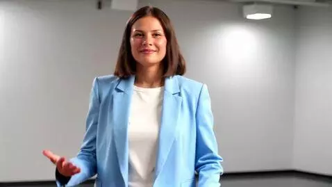 AI Video from prompt: crate any Ai video for posting me on my youtube 