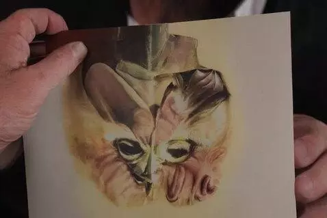 AI Video from prompt: : Restore the attached photograph. Apologies for