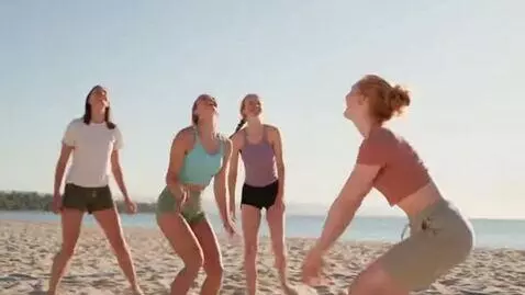 AI Video from prompt: White girls  with big butts
