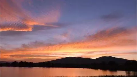 AI Video from prompt: evening sky, beautiful sunset