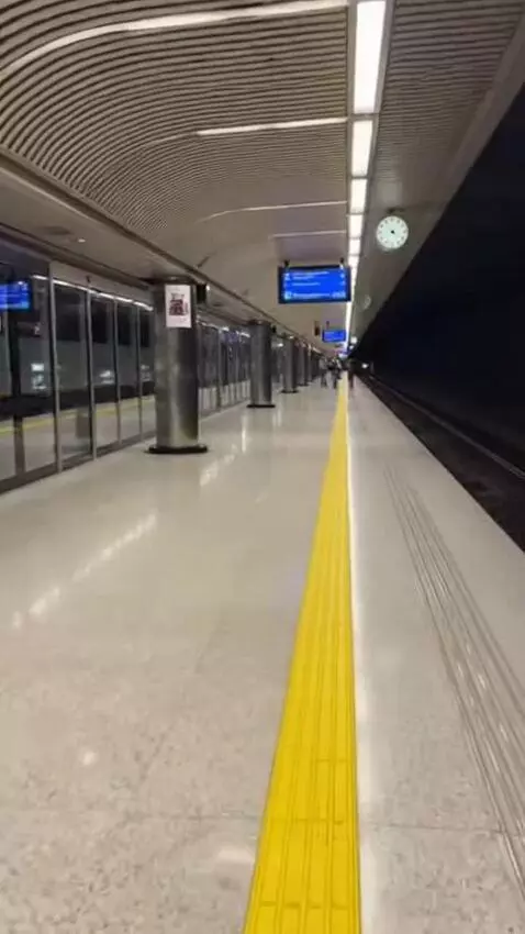 AI Video from prompt: First-person perspective. Walking along the plat