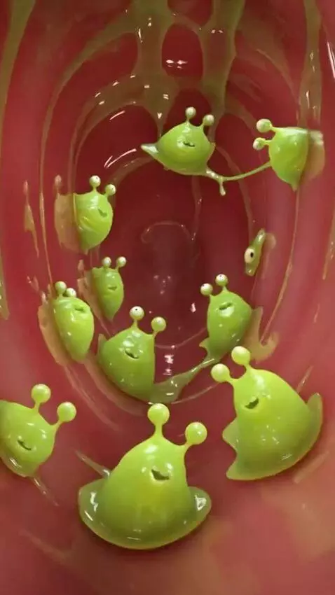 AI Video from prompt: 5-Second Solmax Commercial  lauguage : Thailand🇹