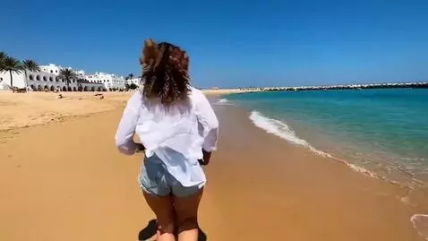 AI Video from prompt: A realistic cinematic video of me running on the
