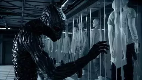 AI Video from prompt: Predatory aliens come to earth to feed on humans