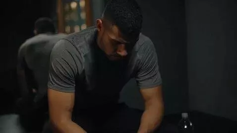 AI Video from prompt: Script 1: The Anatomy of a Comeback Tone: Cinema