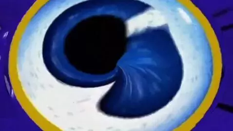 AI Video from prompt: YYTP EFFECTS swirl warp trânsiton robot  ripple 