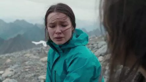 AI Video from prompt: A dramatic episode from a science fiction featur