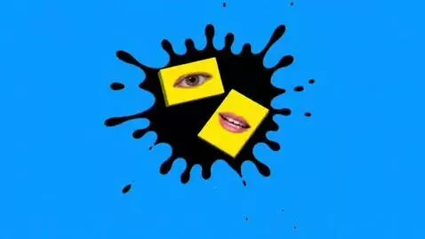 AI Video from prompt: The video starts whit a blue screen, then a blac