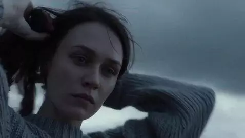 AI Video from prompt: A professional close-up shot cinematic masterpie