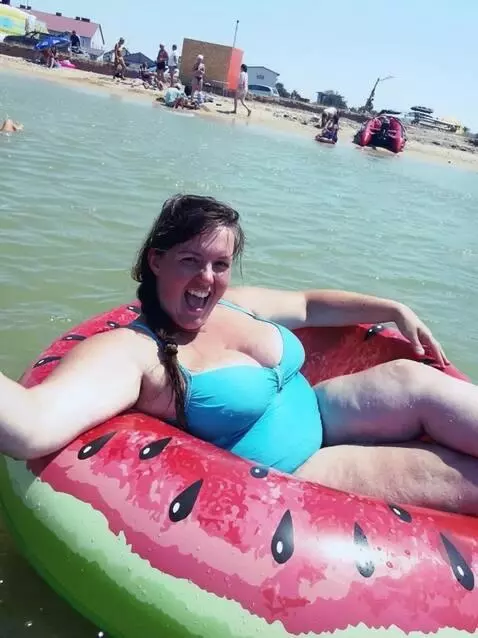 AI Video from prompt: The inner tube inflates to a gigantic size, maki