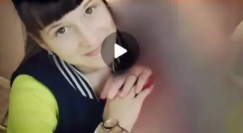 AI Video from prompt: Kissing a twin girl