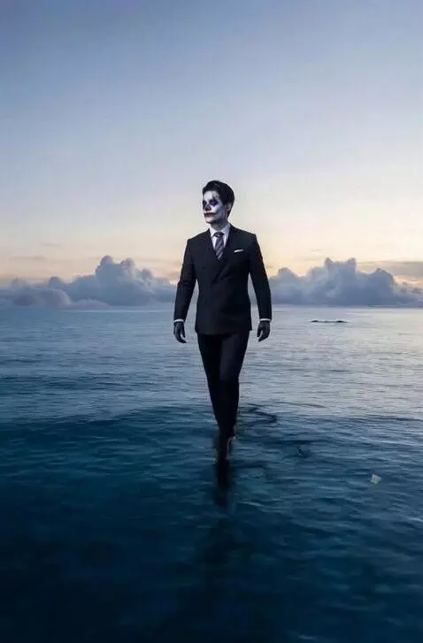 AI Video from prompt: *he walks across the water, while it rains tacos