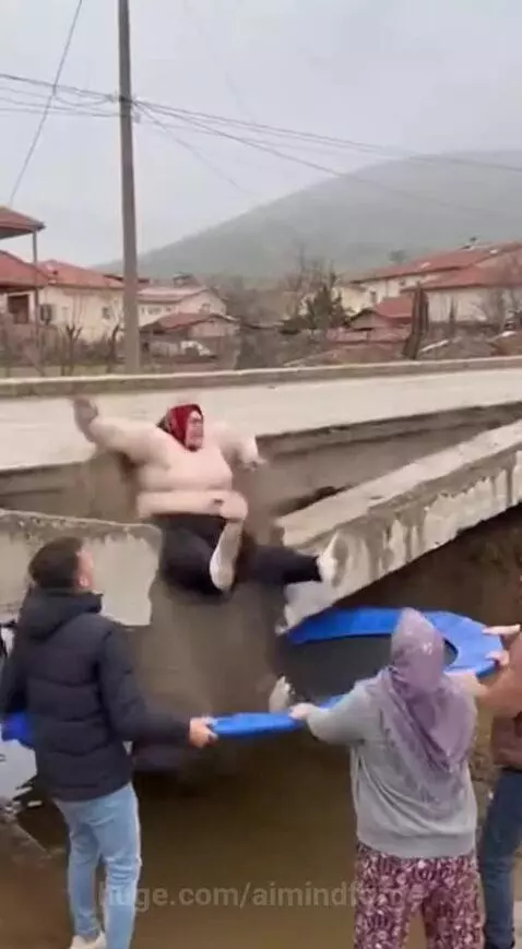 fatty jumping by aimindforge