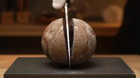 ASMR Geode Cutting by glennb