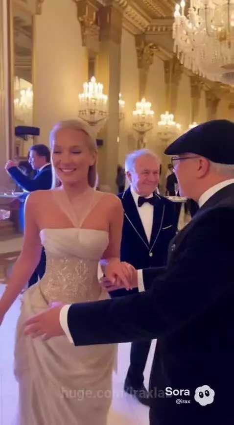 LIVE FROM ABDEEN PALACE by iraxlab