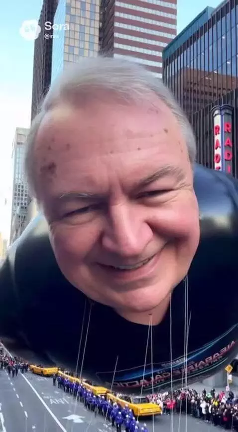 NYC THANKSGIVING PARADE by iraxlab