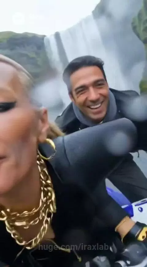 Skógafoss Waterfall, Iceland by iraxlab