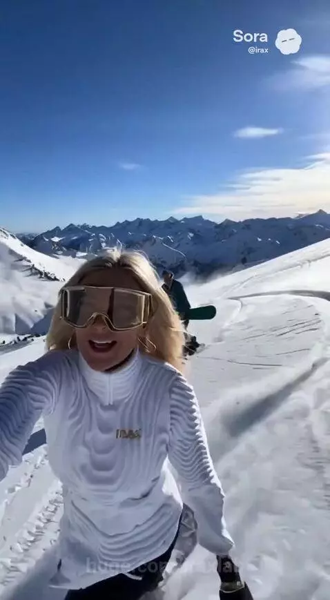 Keep Up Mark. by iraxlab