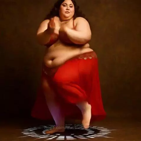 Safira the Golden Flame - Bigs Girl " shake it to the Max " by aussieboomer