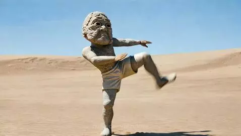 nora less a by blindove